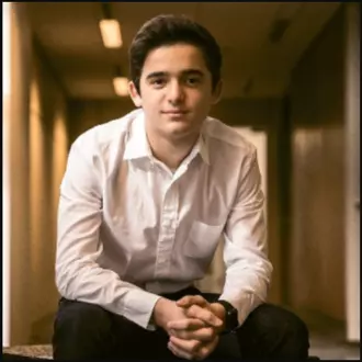 responsive_large_webp_jvGsjHHRonXSqLq0V_h_TilEvbF02Y5kWp0C4G7MZ1k