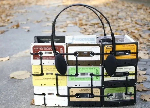reciclar_tus_cassettes_viejos_y_transformarlos_en_una_bolsa_.jpeg_143599674