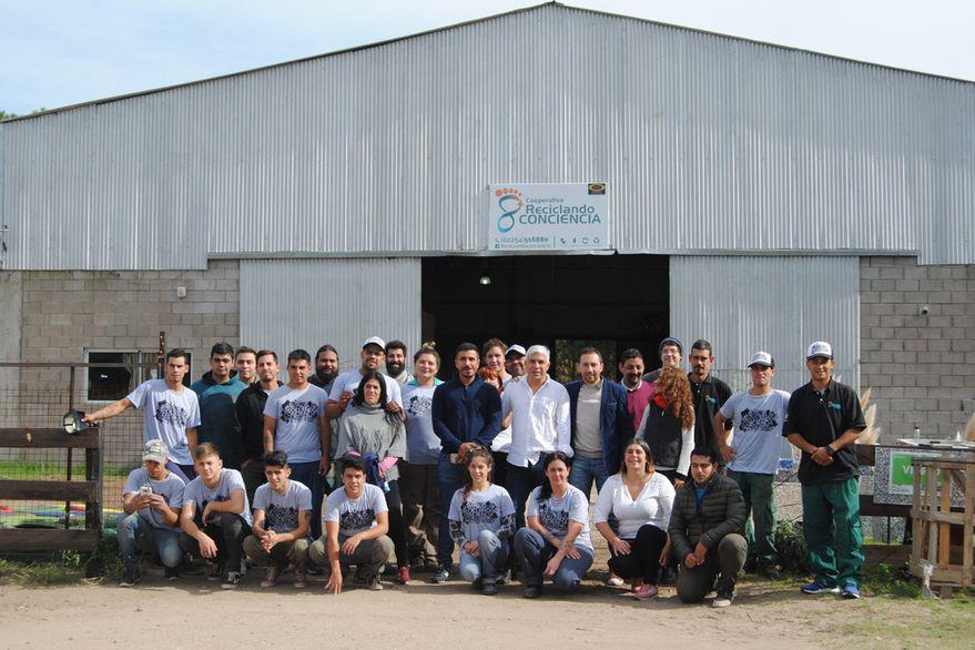 4OLJAEBQGJH57LWXQYT6345OIM