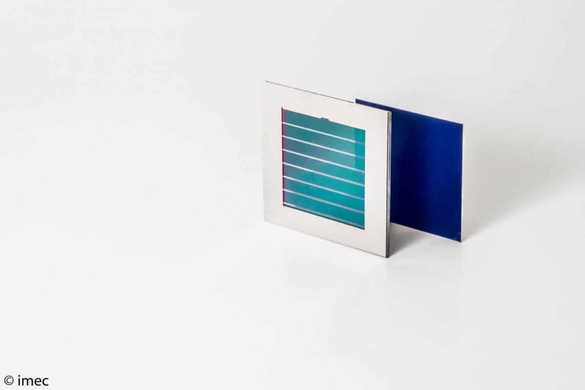 panel-solar-de-perovskita-silicio