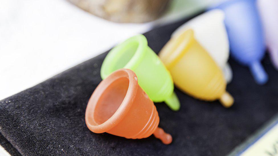 _98159441_copascolores