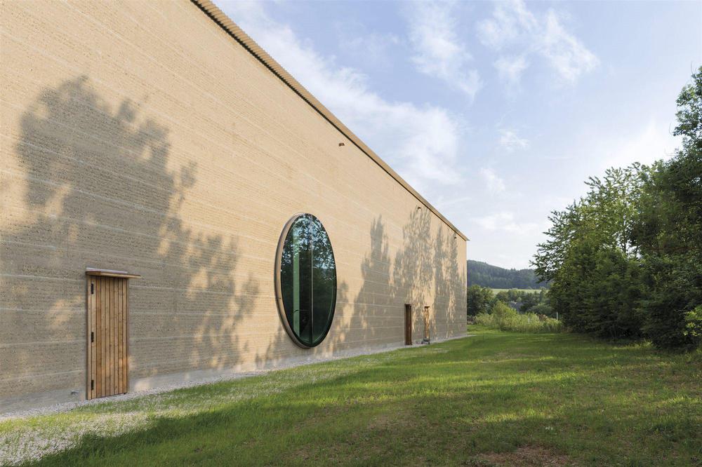 fabrica-de-herzog-y-de-mueron_b212caf4_2000x1333