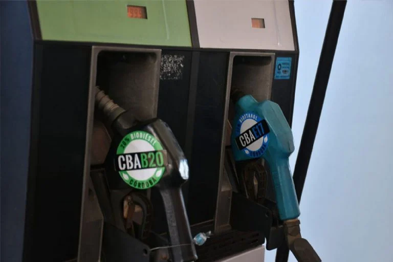 f768x1-1455429_1455556_15