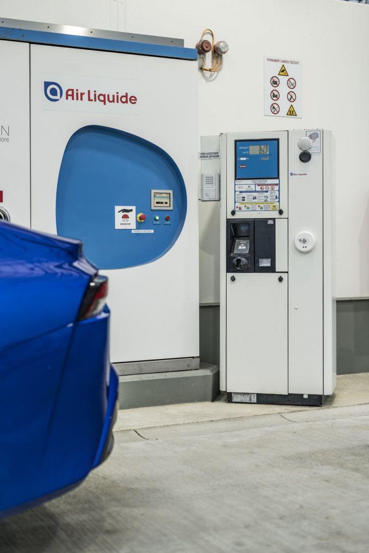 surtidor-hidrogeno-verde-madrid-toyota-mirai.jpeg_750x