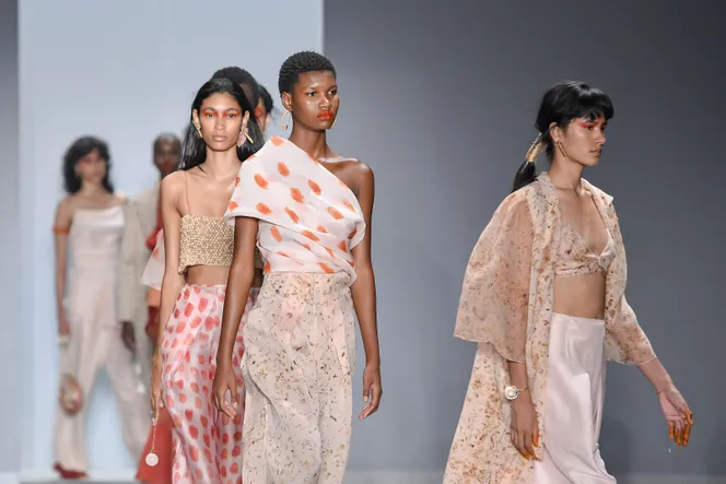 flavia-aranhadesfile-spfw-2019foto-ze-takahashi8_1