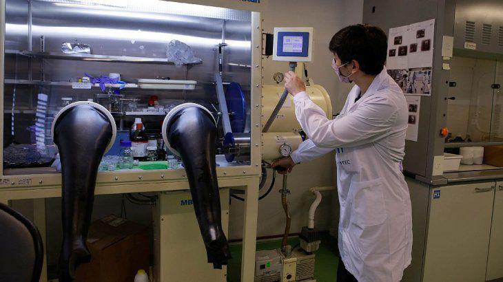 ypf-litio-laboratorio-2jpg