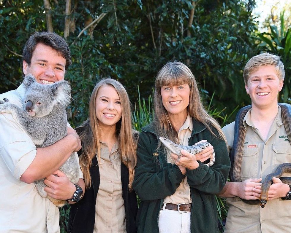 3DTYH7ZPYBHQLMSIB5CJODMLLM