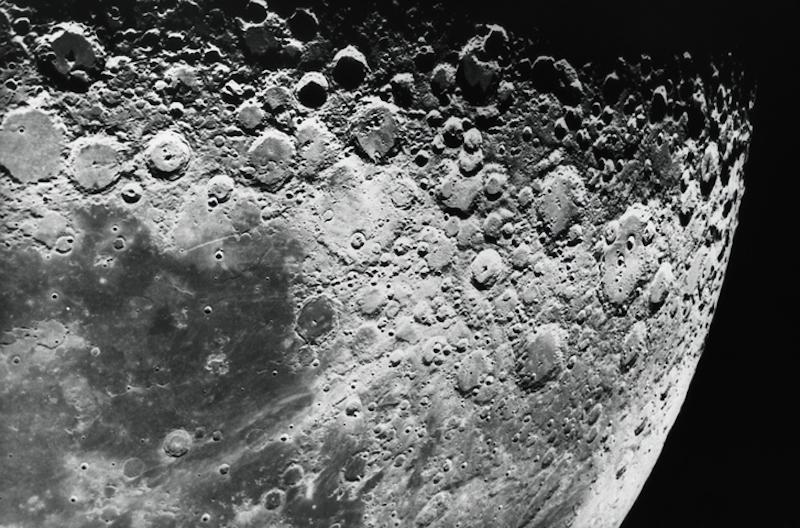 cohete-contra-la-Luna3