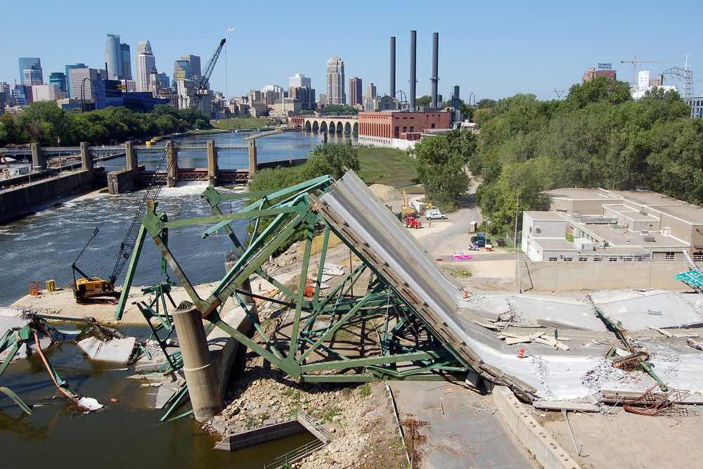 Mississippi-River-bridge
