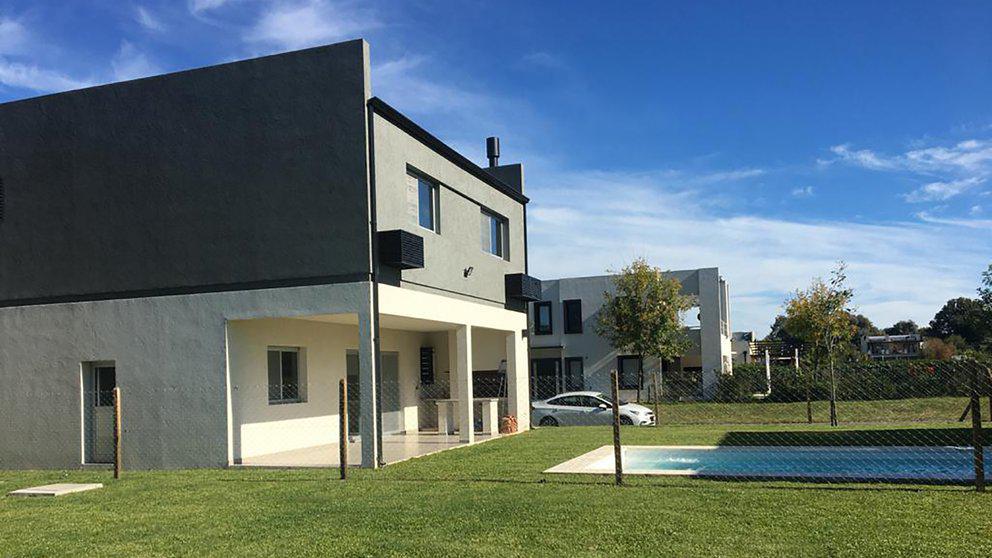 DBXYR7LXJRFV7GHL5FQDUZGDMY