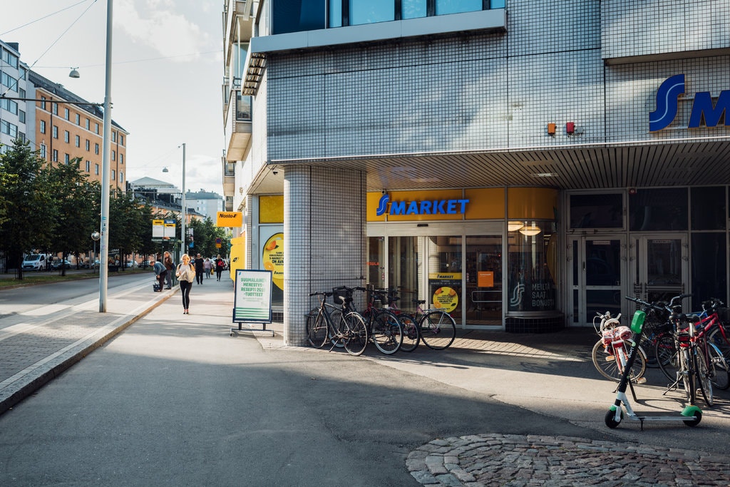 merlin_160177542_bb780c53-4f63-4141-a5c1-5691a6e88964-jumbo