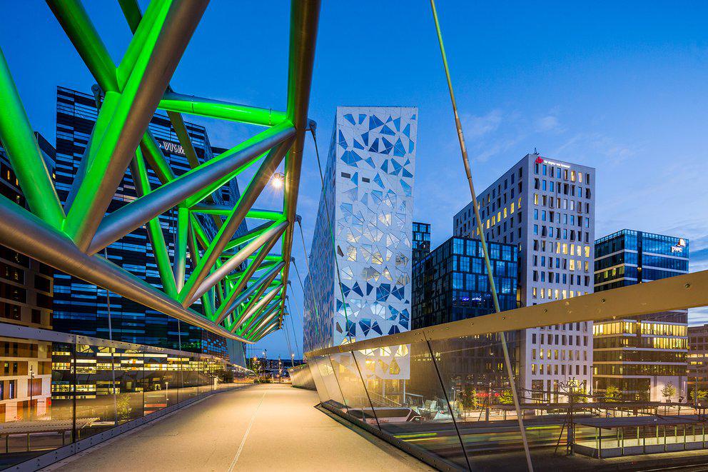 2XWM2JGGSBAMHA7R7HJNRANCCE