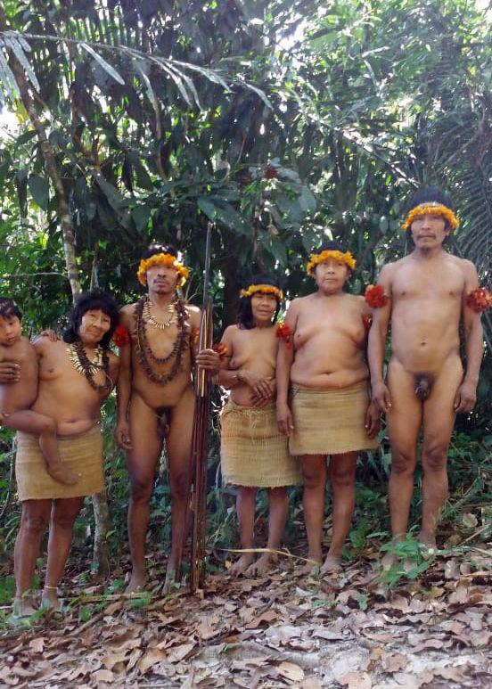 7e84bbc1-ea1c-49a1-9867-7b89c888f67d_source-aspect-ratio_default_0