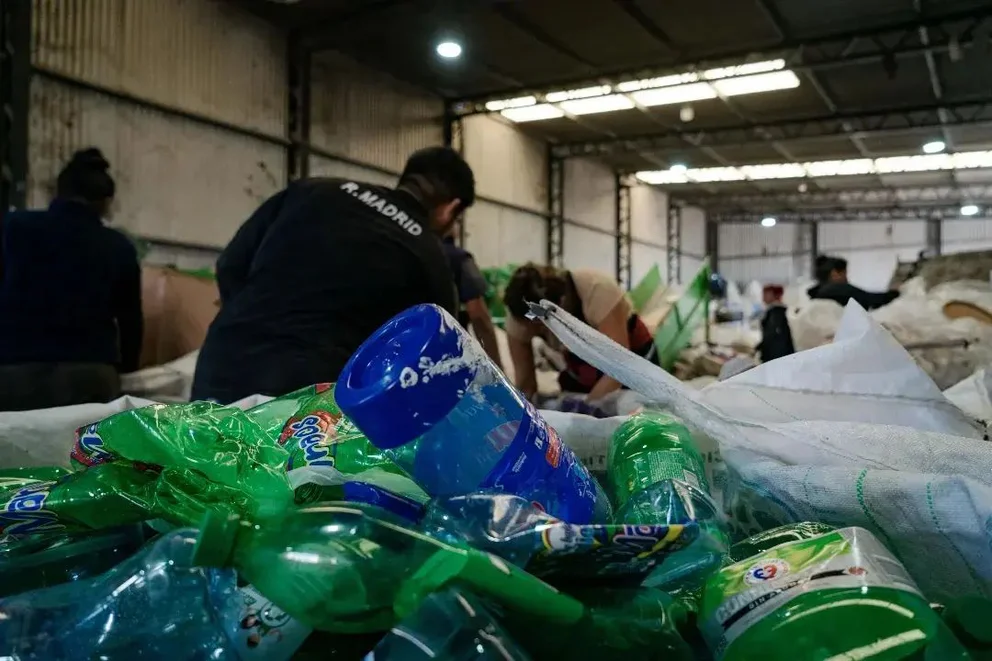 DMLMJQKYD5AOJFED2KU32H2QWQ