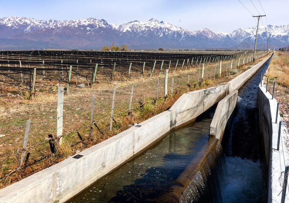 esta-increible-tecnica-milenaria-es-eficaz-para-enfrentarse-a-la-sequia-rd-1669890549899