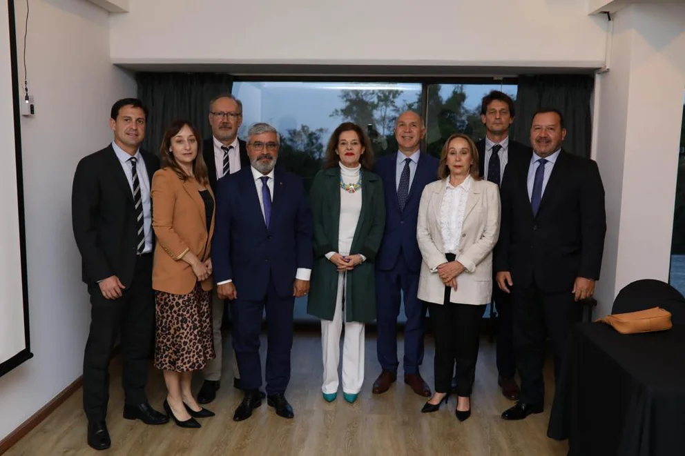 QZO6FMDCKBHLBOFINVYUOO7GXI