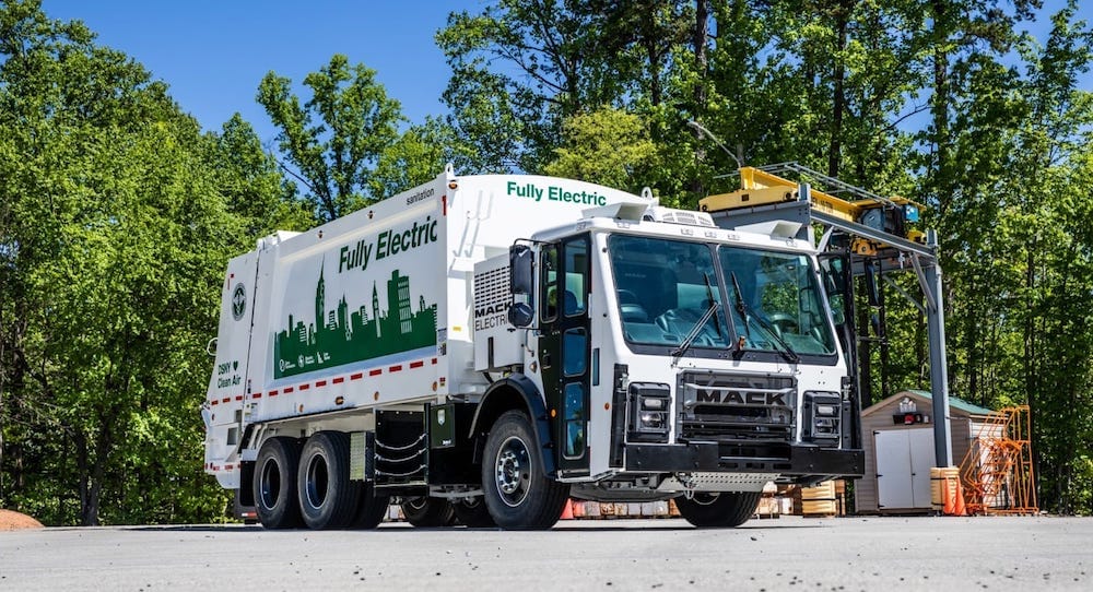 Mack-Trucks-electric-waste
