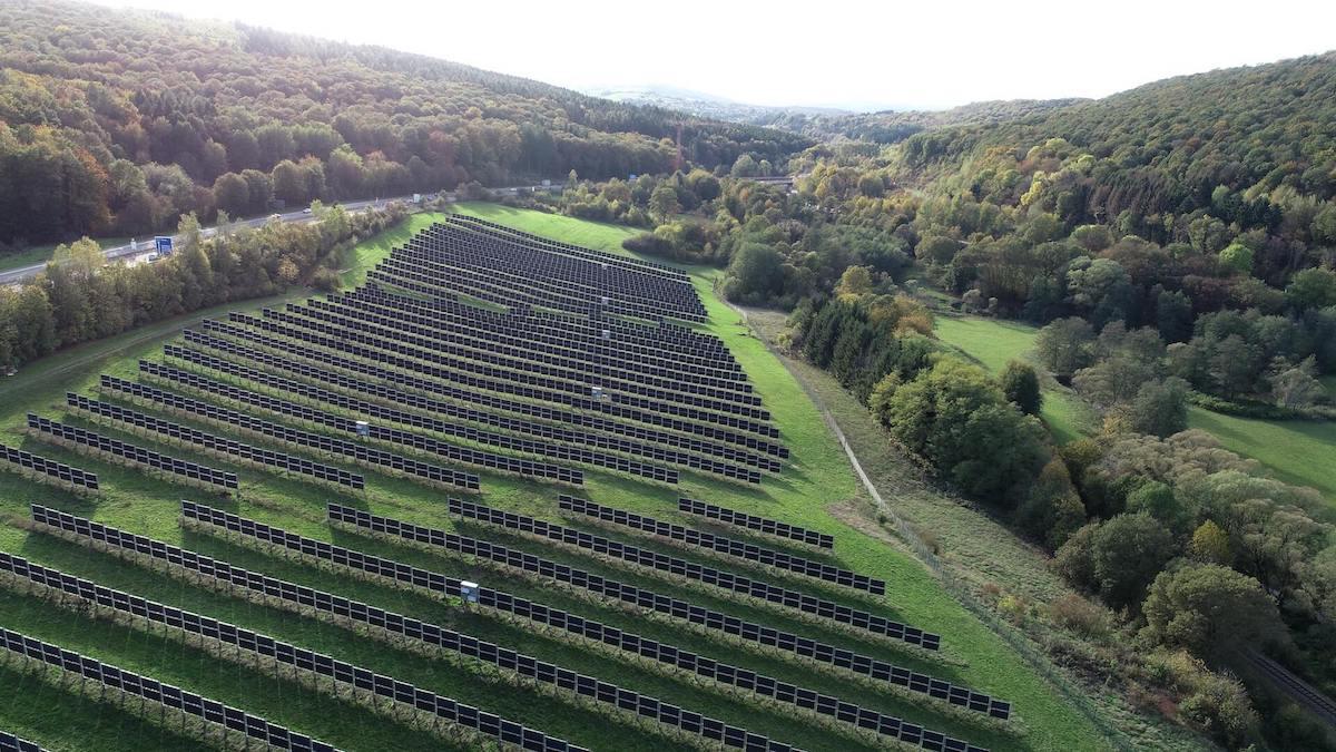 Paneles-solares-verticales-doble-cara