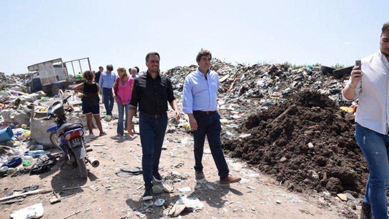 DMX2R27RMBFHBH3YB4XQLMMNQ4