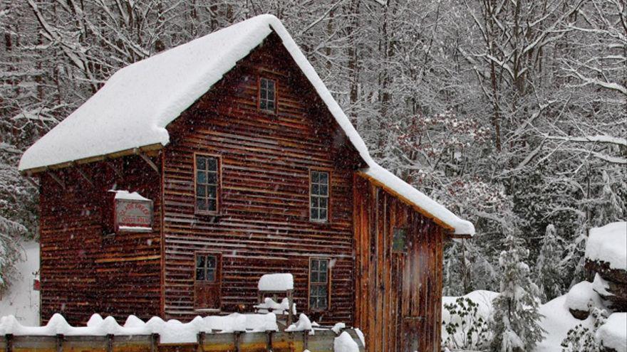 f1625bf7-dc85-48c9-b95d-cee05ca8b7ce_16-9-aspect-ratio_default_0