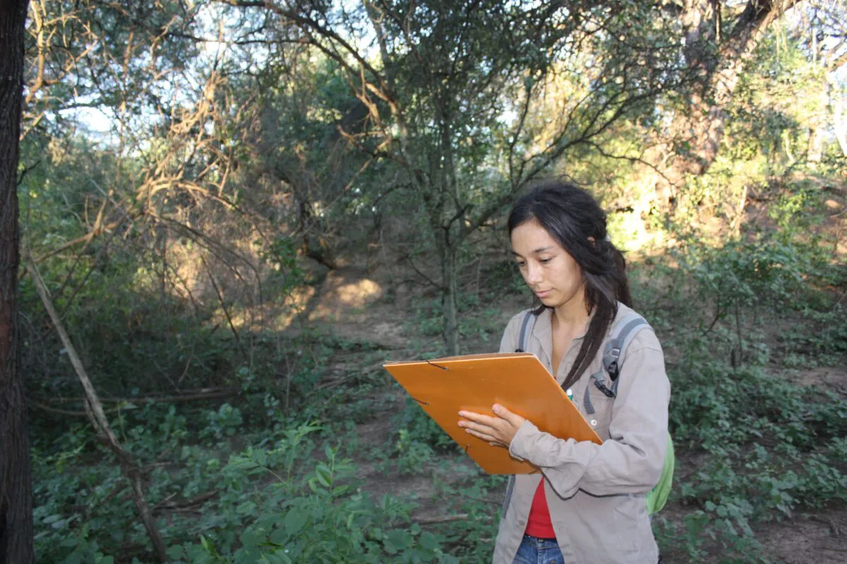 2.-Micaela_Camino_Credit_Sara_Cortez_Fieldwork_2-1200x800