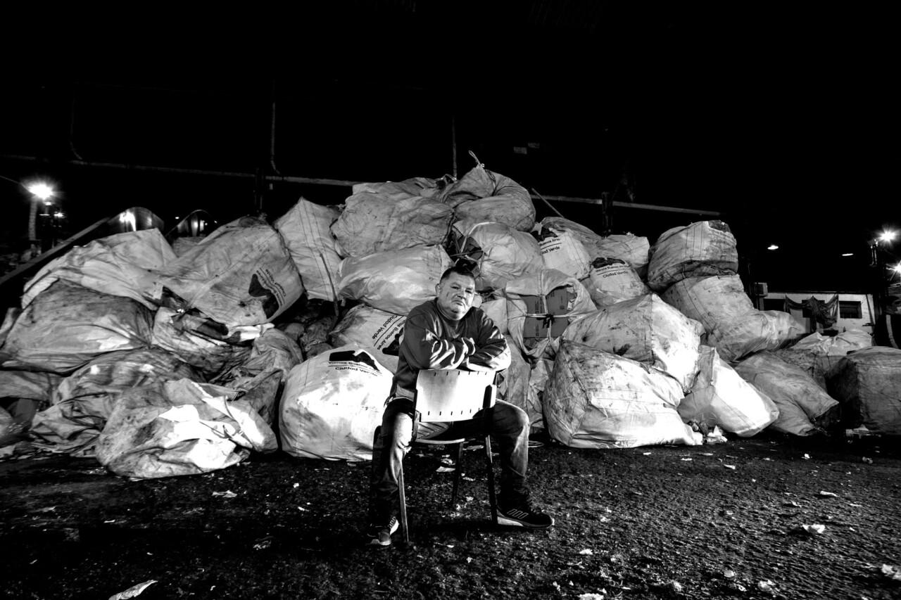 sergio-sanchez-el-alquimista-de-la-basura-1280x853
