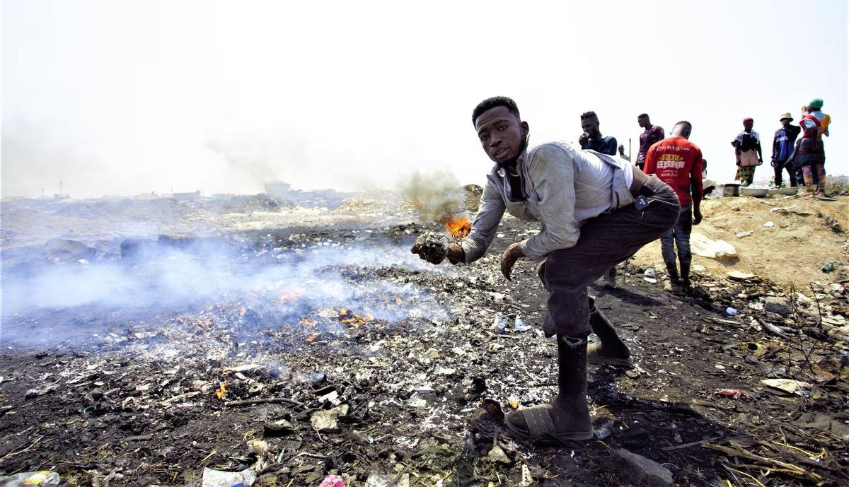 D33WWU6WOFCARAKNBNSBKPE3LE