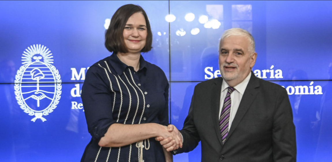 vilella-con-la-viceministra-alemana