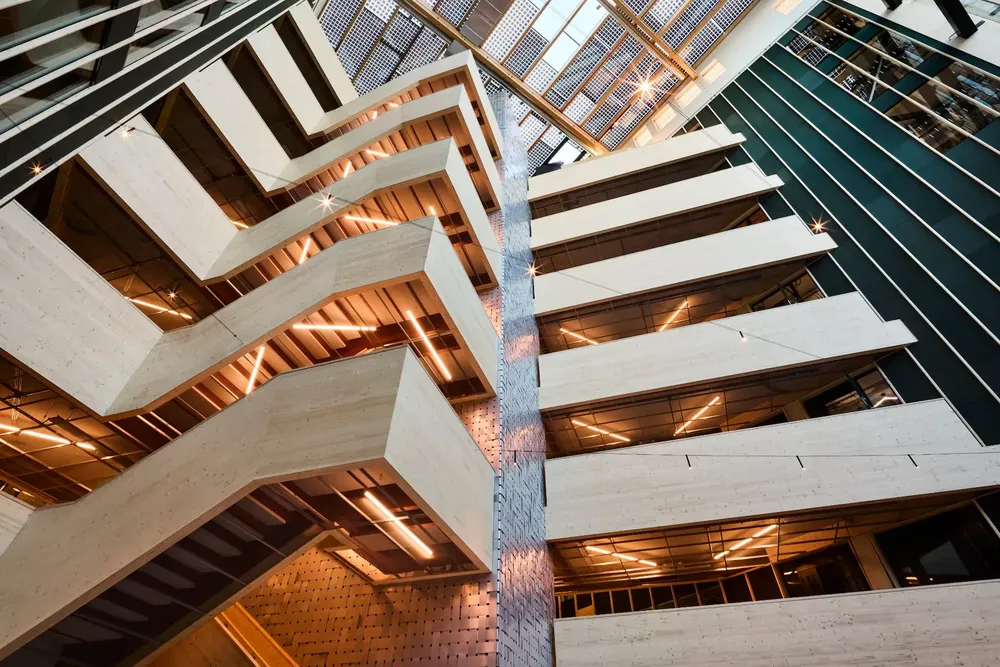 los-antiguos-edificios-de-la-zona-de-hugin-en-7ZLE6ENXXVGX5L2SBG5CDEW5LQ