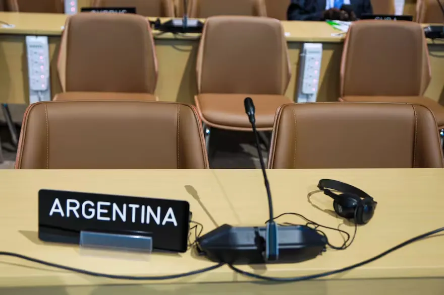 milei-retiro-a-los-negociadores-argentinos-de-la-RWTMTXD6ZJBVBIUA7KPYPVA4NE