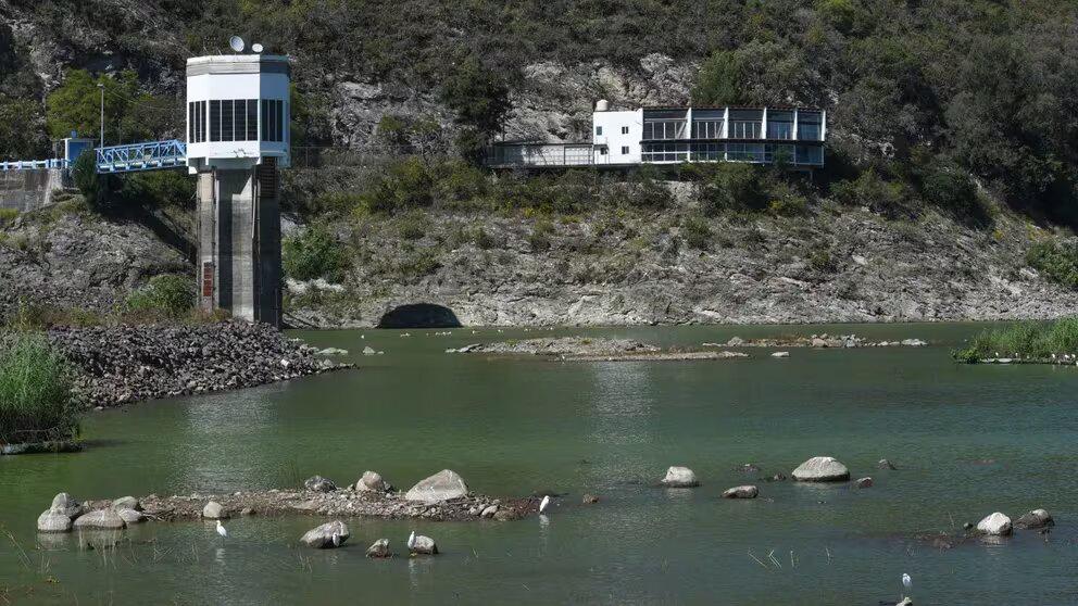 DVNCQHDAQJA33DMITATZSNUVMM