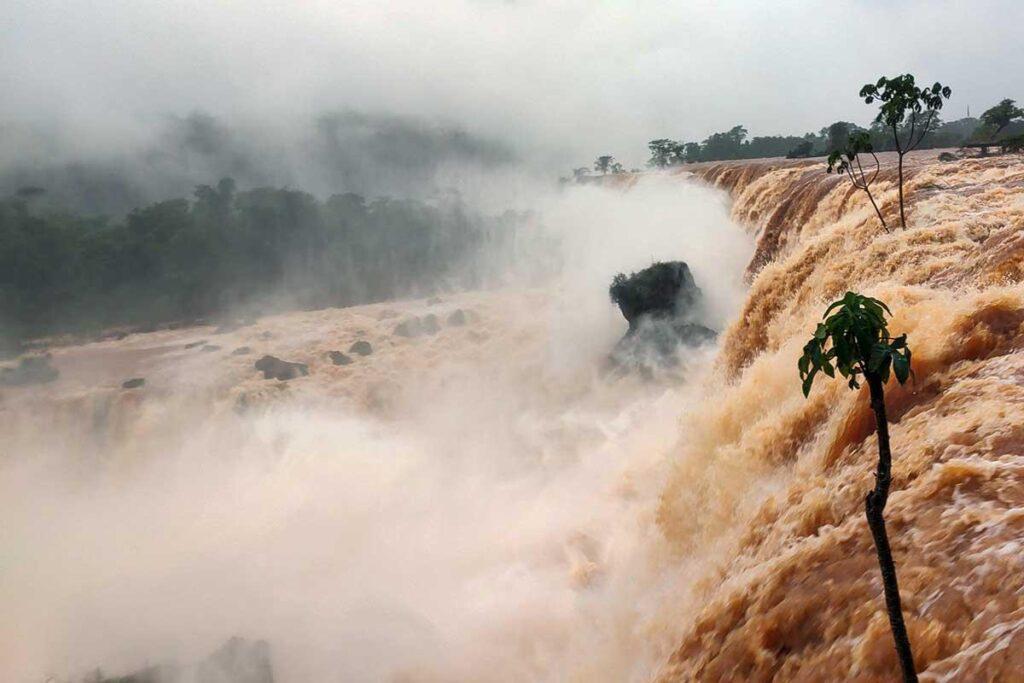 misiones-inundaciones-02-1024x683