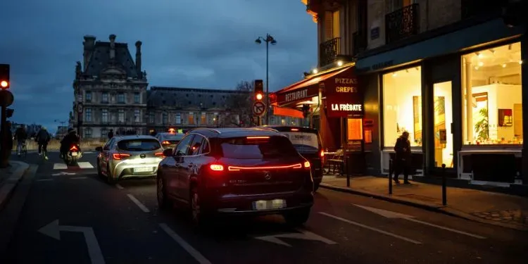 playground-Paris-prohibio-la-circulacion-de-vehiculos-en-el-centro-de-la-ciudad-2024-_1_ (1)