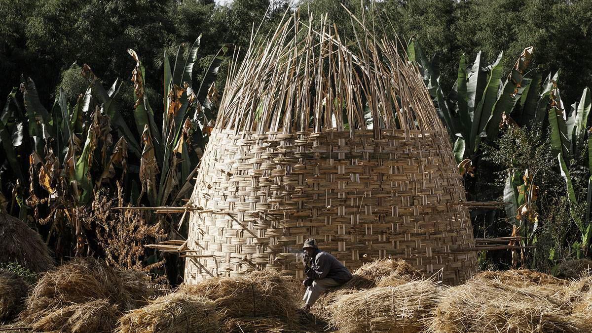 weaving-as-a-climatic-and-social-architecture-exploring-african-vernacular-huts_1