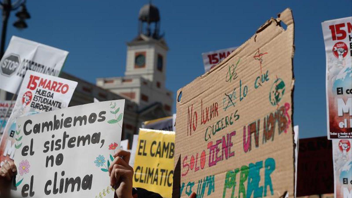 Carteles/Protesta