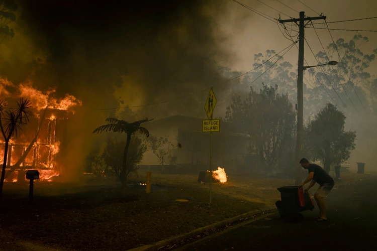 J7Q6WC6FABH27FMVF6C27QZUOA