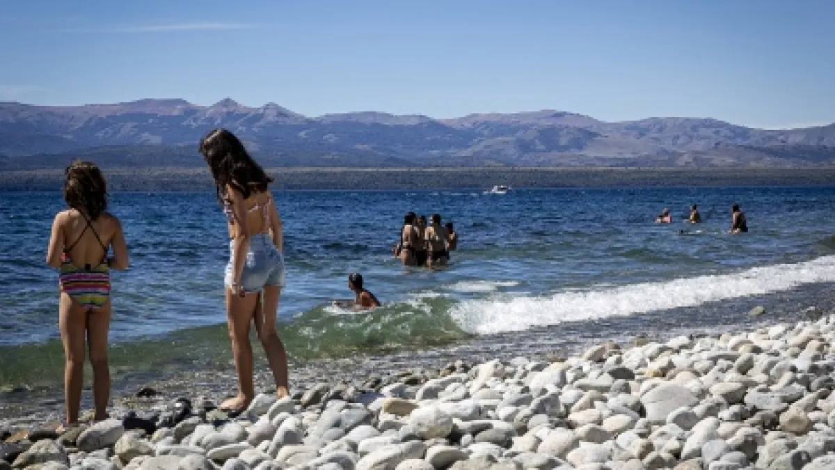 1200x675_ola-calor-por-se-registran-temperaturas-ineditas-patagonia-1021863-112216