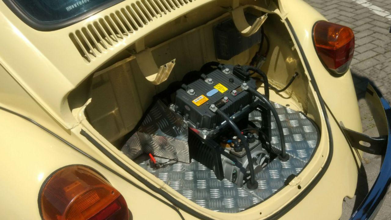 convertir-un-auto-a-electrico-en-argentina-cuesta-8000-dolares-814189
