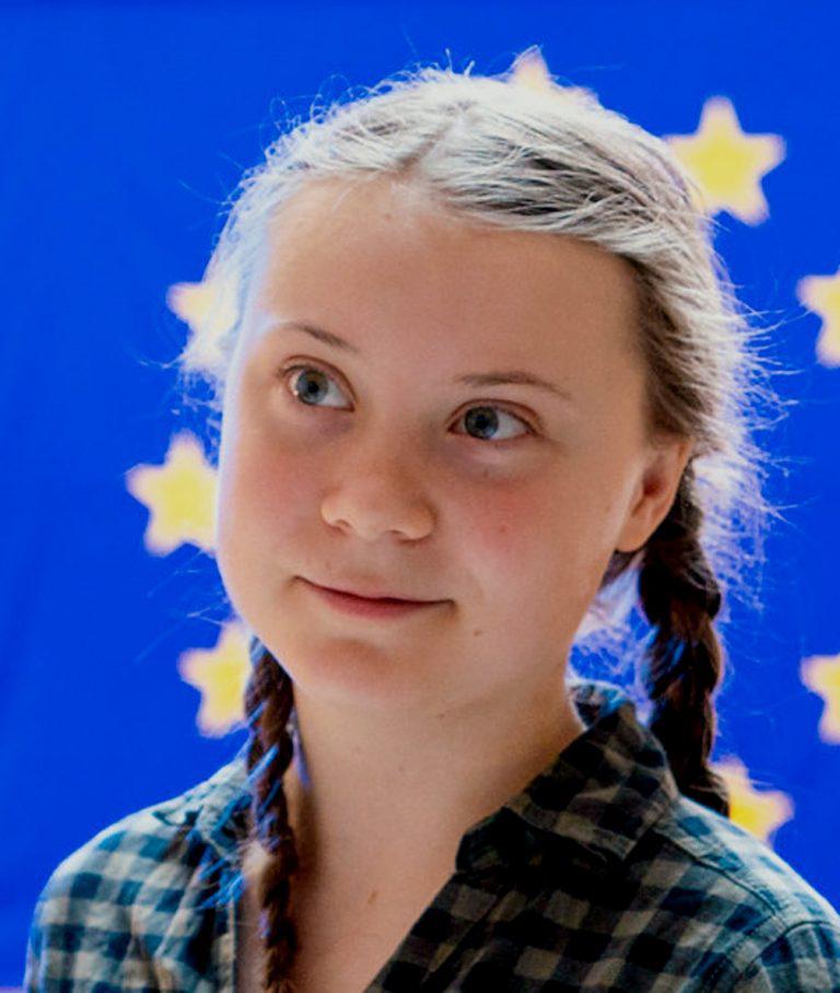 Greta-Thunberg-au-parlement-européen-768x908