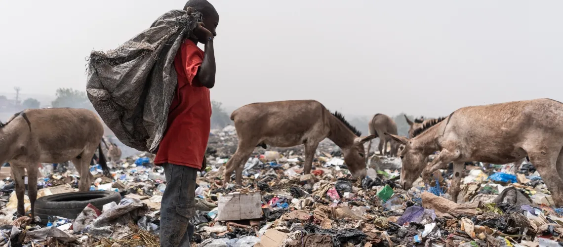 plastics_blog_1140x500shutterstock_2176244901.jpg