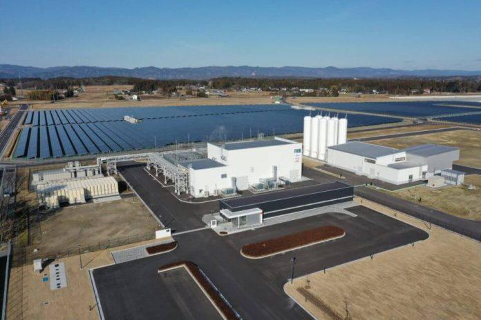 consorcio-japones-pone-en-marcha-la-planta-de-hidrogeno-verde-mas-grande-del-mundo-en-fukushima-696x464
