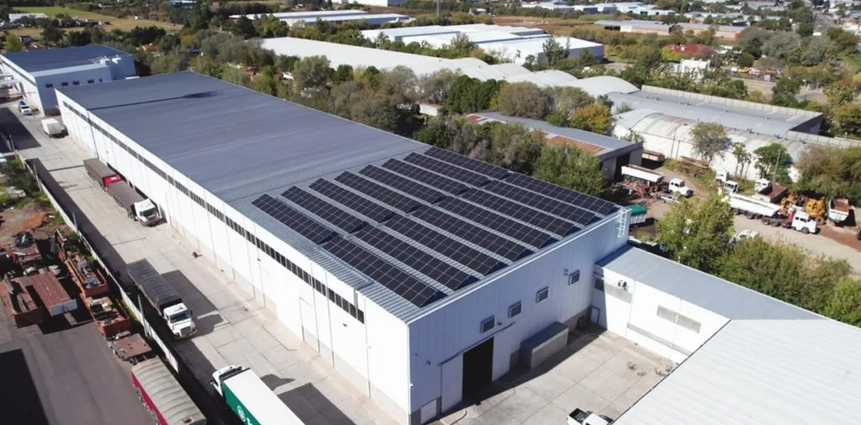 uXpOI-U6n_1256x620__1